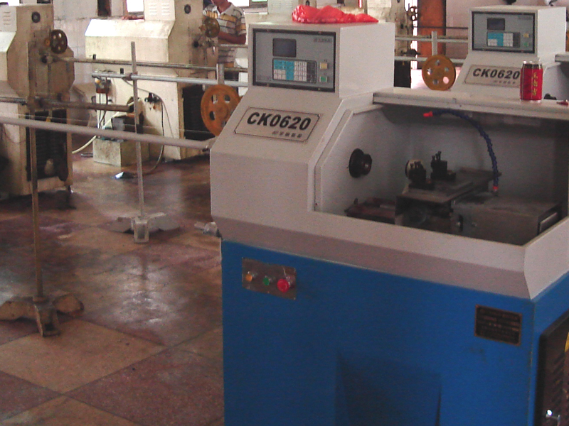 生產(chǎn)設(shè)備